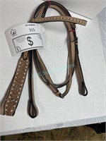 Bridle with reins