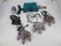 Console Nintendo 64 édition bleue claire avec 3