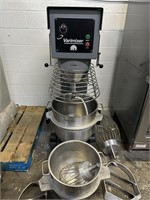 Varimixer 60qt Mixer with Bowl/Dolly/Attachements