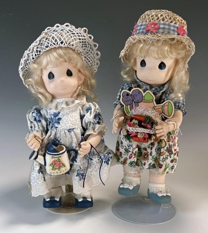 2 LARGE PRECIOUS MOMENTS GARDEN OF FRIENDS DOLLS