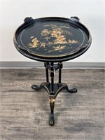 VINTAGE ASIAN BLACK & GOLD LACQUER SIDE TABLE