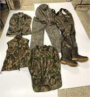 Group men's camouflage hunting clothes, mostly XL