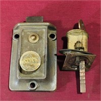 Yale Deadbolt Lock Set (Vintage)