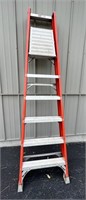 Louisville 6' Fiberglass Platform Ladder