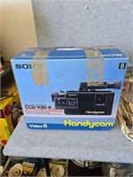 SONY HANDYCAM CCD-V30-K