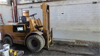 Yale 10,000 lb Forklift-*Starts*