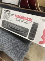 VHS RECORDER/PLAYER