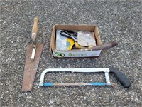 (QTY) Assorted Hand Tools