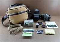 Vintage Pentax K1000 Camera w/ Case & Carrying Bag