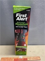 FIRST ALERT HOUSEHOLD FIRE EXTINGUISHER