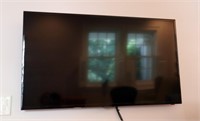 40" Samsung Flat Screen TV