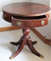 Hammary Furniture Entry Table 26 Round 26T