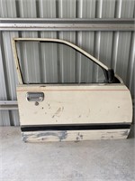 Holden Commodore VB / VC RHF door