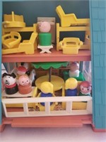 Fisher Price Little People Family A Frame House