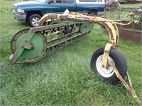 John Deere 640 Hay w/ Front Dolly Wheel & Rubber