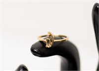 14k Yellow Gold Ring (missing stone), (size 6.5,
