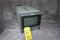 Sony BVM-D9HDU 9 Inch Portable CRT Monitor with 14