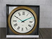 WALL CLOCK