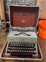 Vintage royal typewriter portable