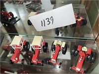 1/64 SCALE INTERNATIONAL TRACTOR LOT