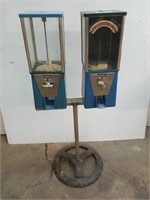 Dual gumball machines