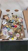 HUGE LOT OF ESTATE JEWELRY PINS AND MORE