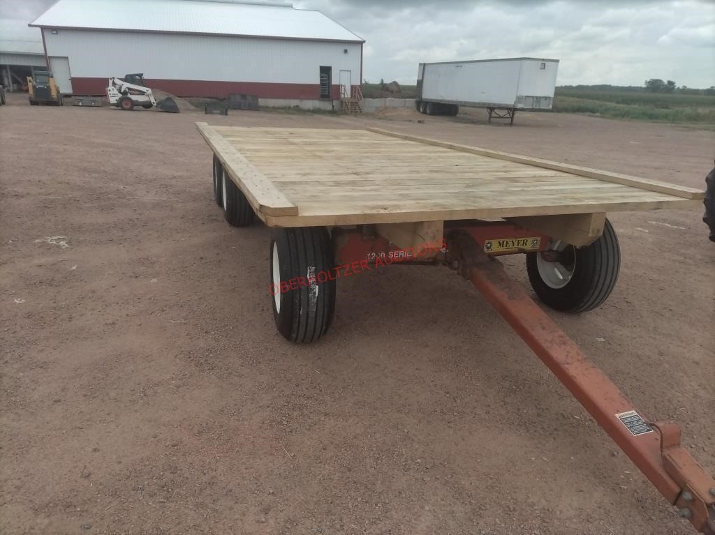 New 9'x18' Oak flatbed wagon