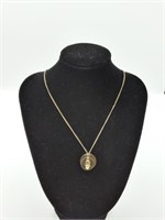 Gold Tone Chain Necklace w/ Round Overlay Pendant