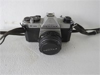 Pentax K1000 Camera
