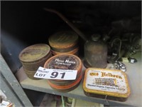 8 Vintage Tins & Oil Can