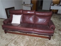 Leather Lounge Suite, 2 Chairs, 3 & 2 Seater