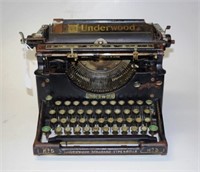 Antique Underwood No.5 typewriter