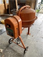 Central Machinery 3 1/2 Cubic Foot Cement Mixer