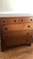 Vintage oak 5 drawer dresser, beautiful finished