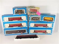 13 AIRFIX ROLLING STOCK