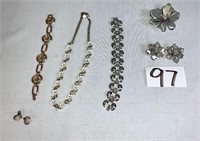 Kremetz Bracelet - Jewelry - Earrings