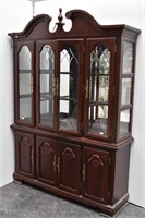 Traditional Lighted 4 Door China Hutch