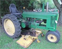 John Deere 45A 6 speed narrow front with 6' belly