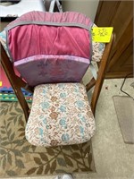 Wood folding chair with fabric seat