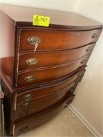 5 drawer chest of drawers 38inx54inx20in