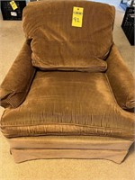 Chair ( Brown )