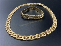 14KT Yellow Gold X&O Style Necklace & Bracelet Set