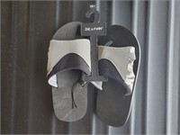 zac & evan boys sandals size 13/1 blk /grey