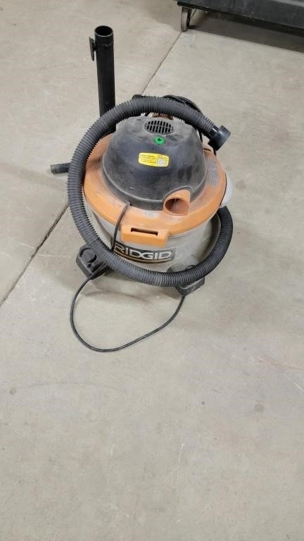 RIDGID SHOP VAC