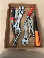 BOX LOT OF ASSORTED TOOLS