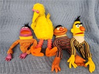 4 vintage Sesame Street hand puppets
