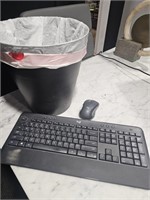 Wireless Keyboard Mouse & Trashcan
