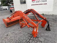 Kubota LA480A Front End Loader Attachment