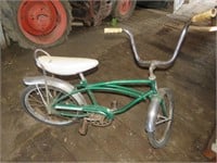 ROADMASTER FALCON BANANA SEAT BICYCLE - GREEN