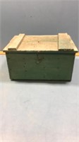 Wood box hinged lid